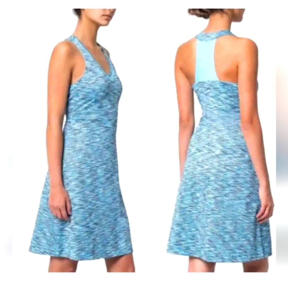 MPG Mondetta Athletic/Active Racerback Sleeveless Blue Built In Bra Size LARGE